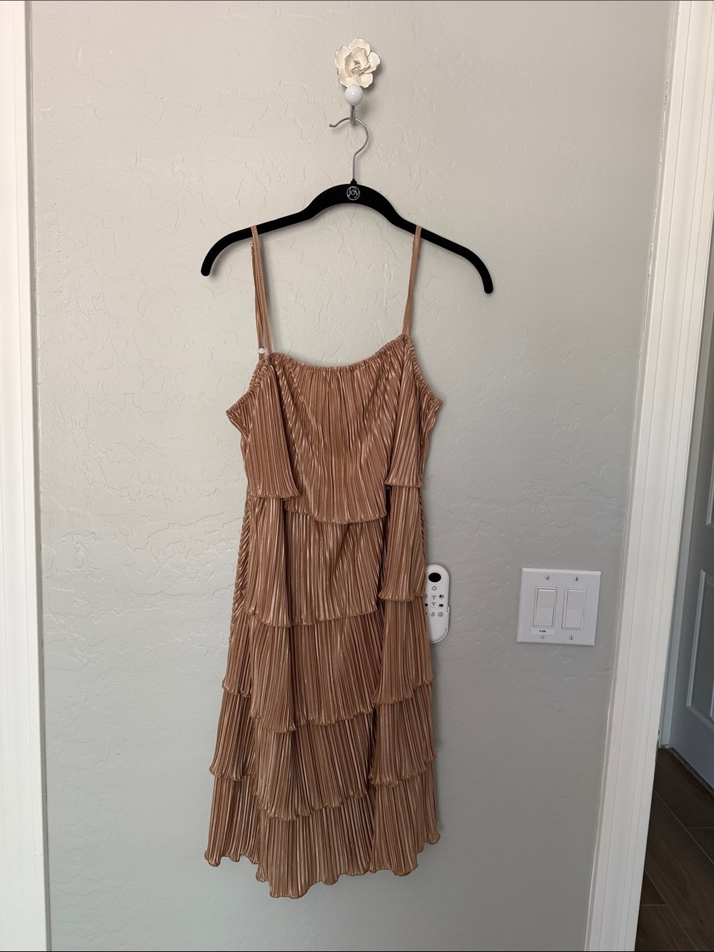 SHEIN Taupe Tiered Pleated Midi Dress with Spaghetti Straps